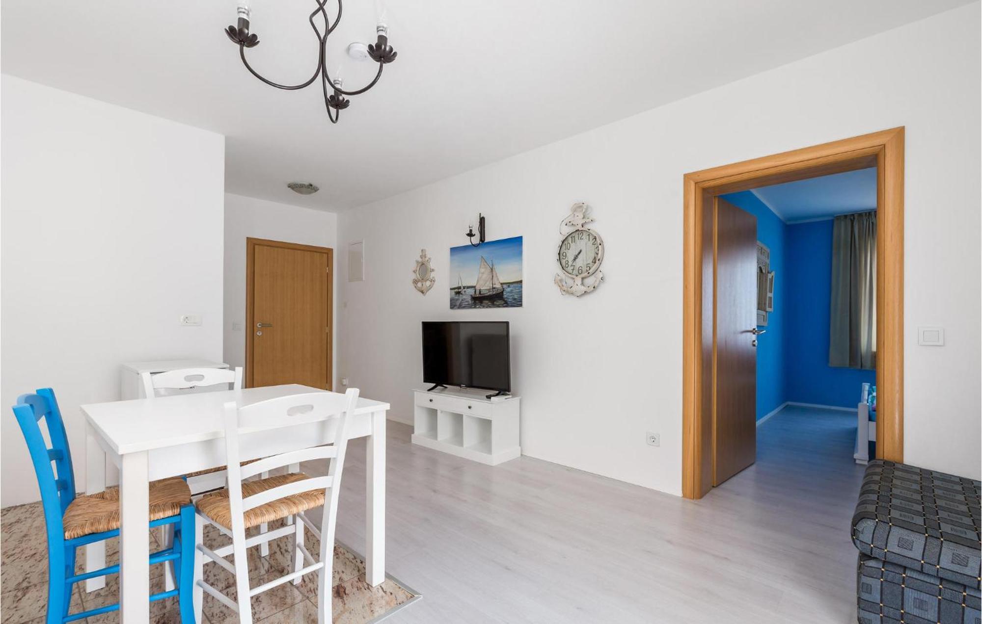 1 Bedroom Gorgeous Apartment In Mošćenička Draga Eksteriør bilde